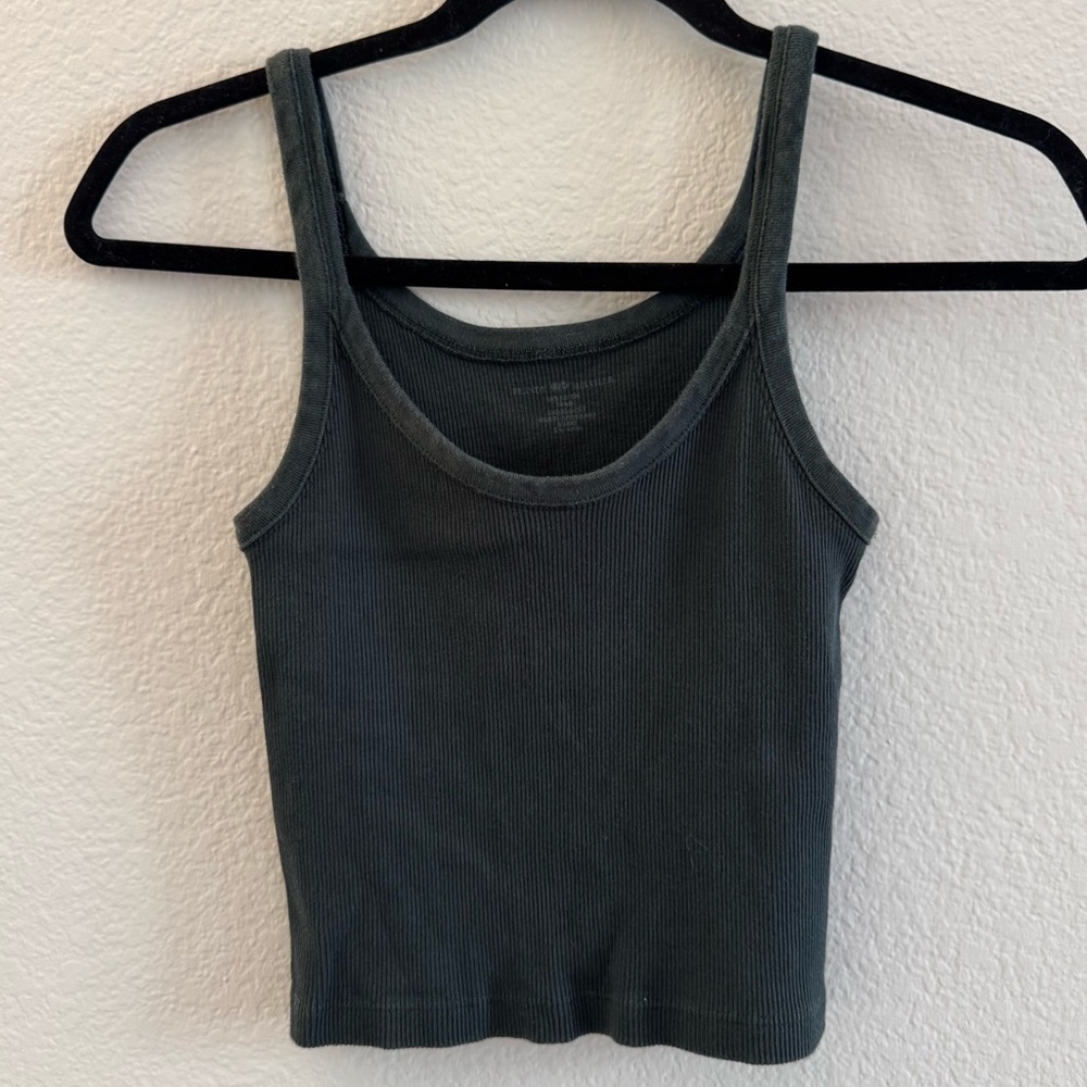 Brandy Melville Green Fitted Crop Tank Top